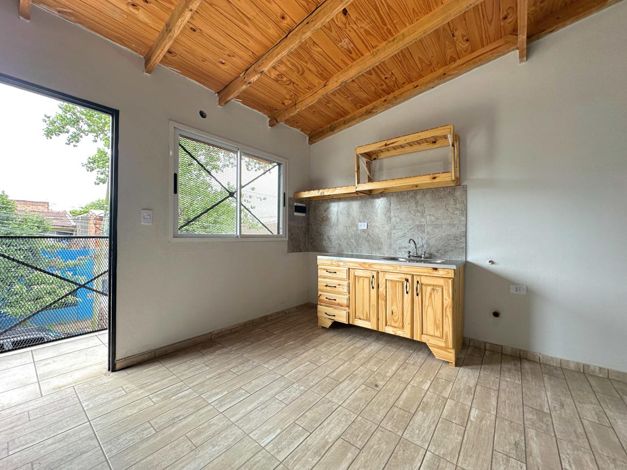 Departamento de 3 ambientes con balcon