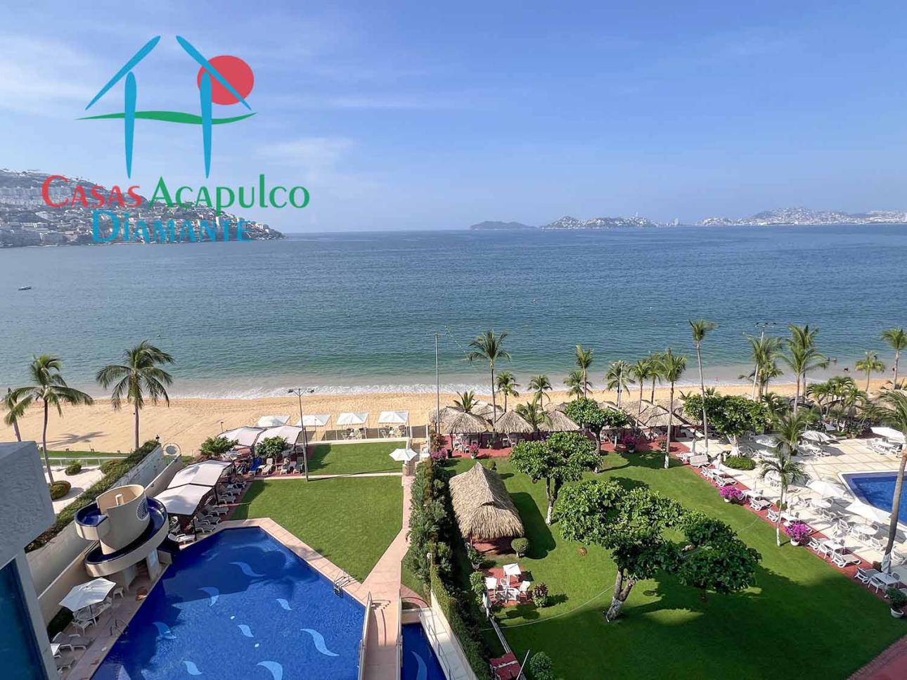 Terraza con vista a la bahía de acapulco
