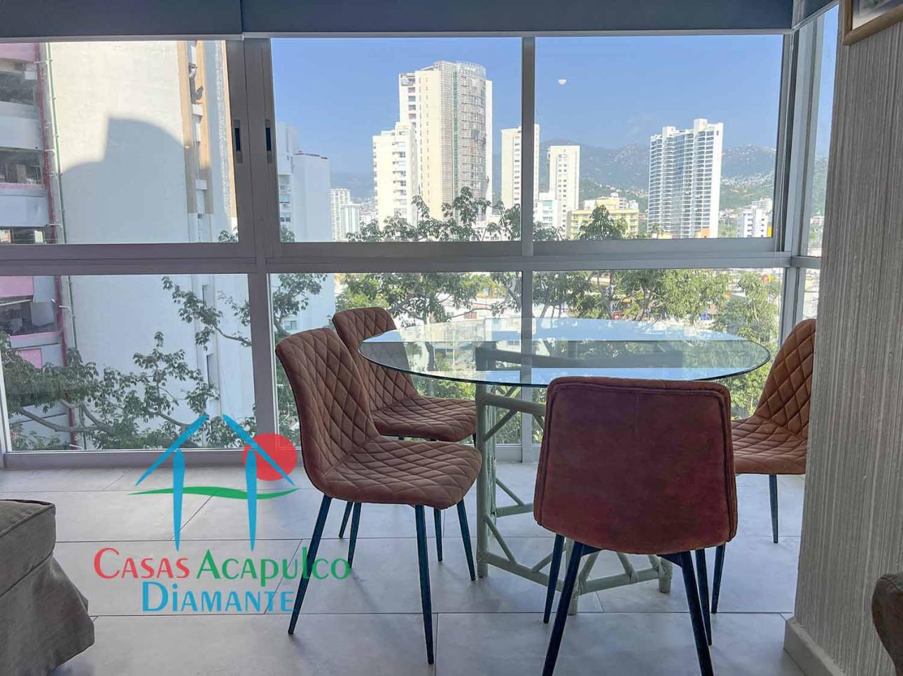 Terraza con vista a la bahía de acapulco
