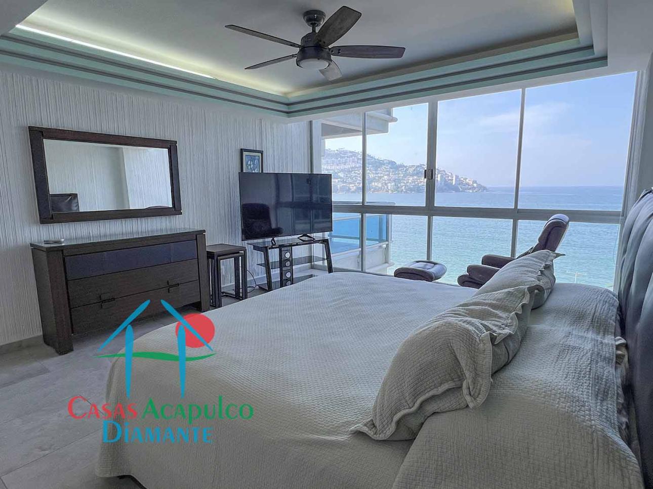 Terraza con vista a la bahía de acapulco