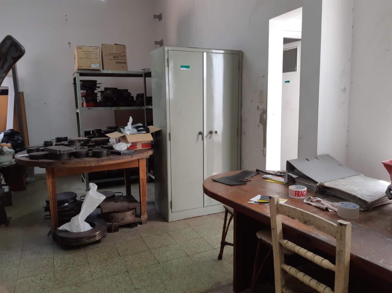 Oportunidad! Depósito 64 m² C/ Oficinas y Excelente Depto. 3