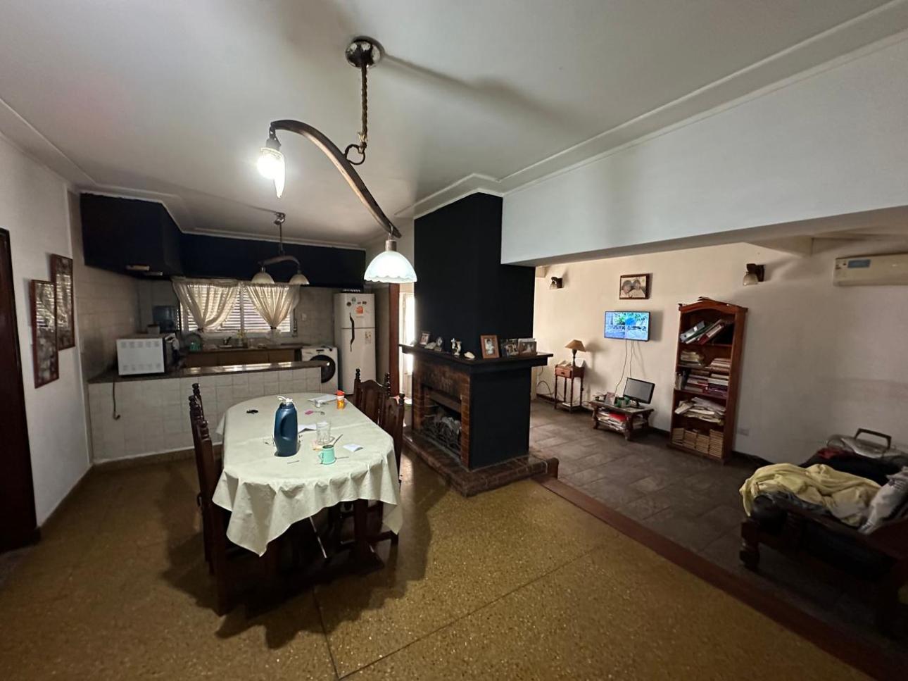 Hermosa casa quinta compuesta por 3 casas en un Lote