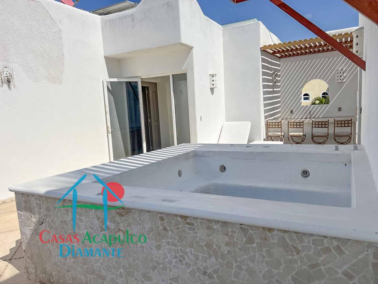 Terraza con salida al jardín, roof garden y jacuzzi