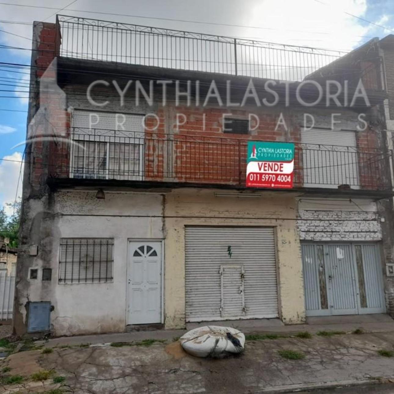CASA + LOCAL + DEPTOS