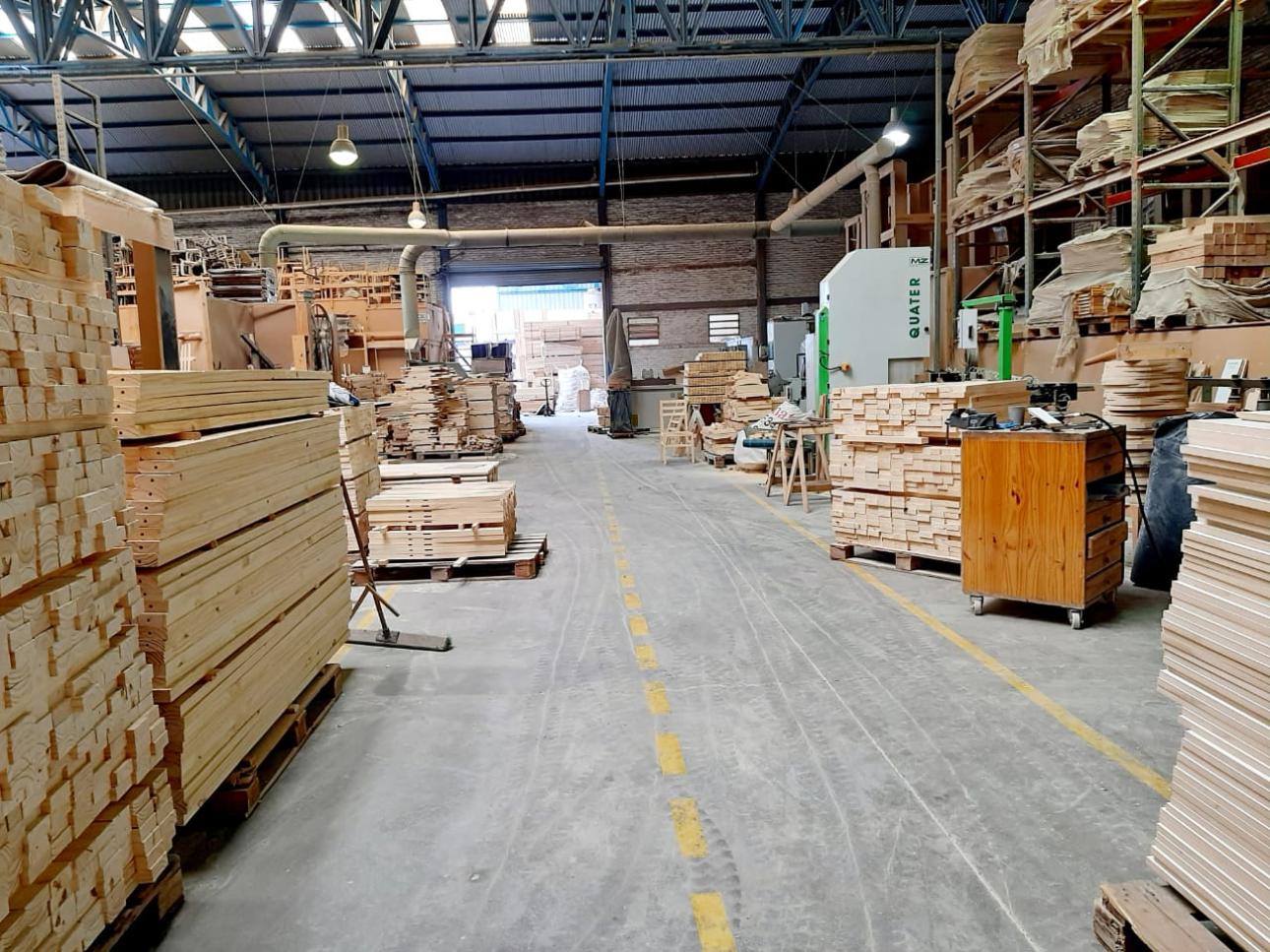 Galpon 2100 m2
