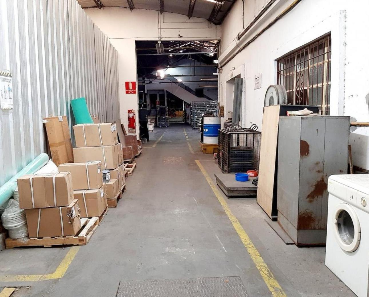 Galpon 3400 m2 C/ Salida a Dos Calles