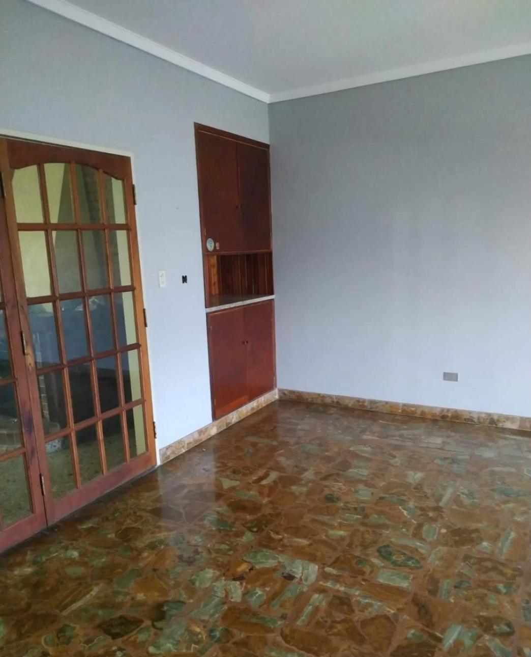 Excelente Casa en 2 Plantas Ideal 2 Familias