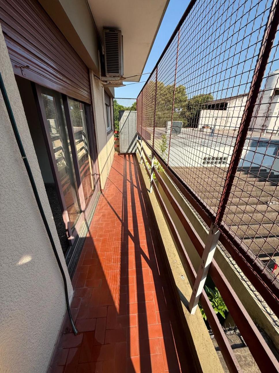 Deptp en Venta-  Depto 3 amb con balcón- Villa Ballester