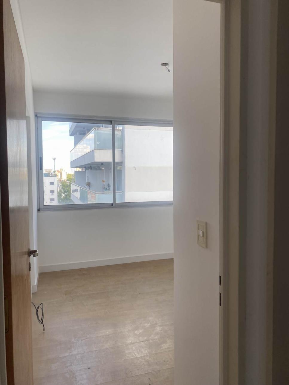 DEPARTAMENTO DOS AMBIENTES CON TERRAZA PRIVADA CON PARRILLA