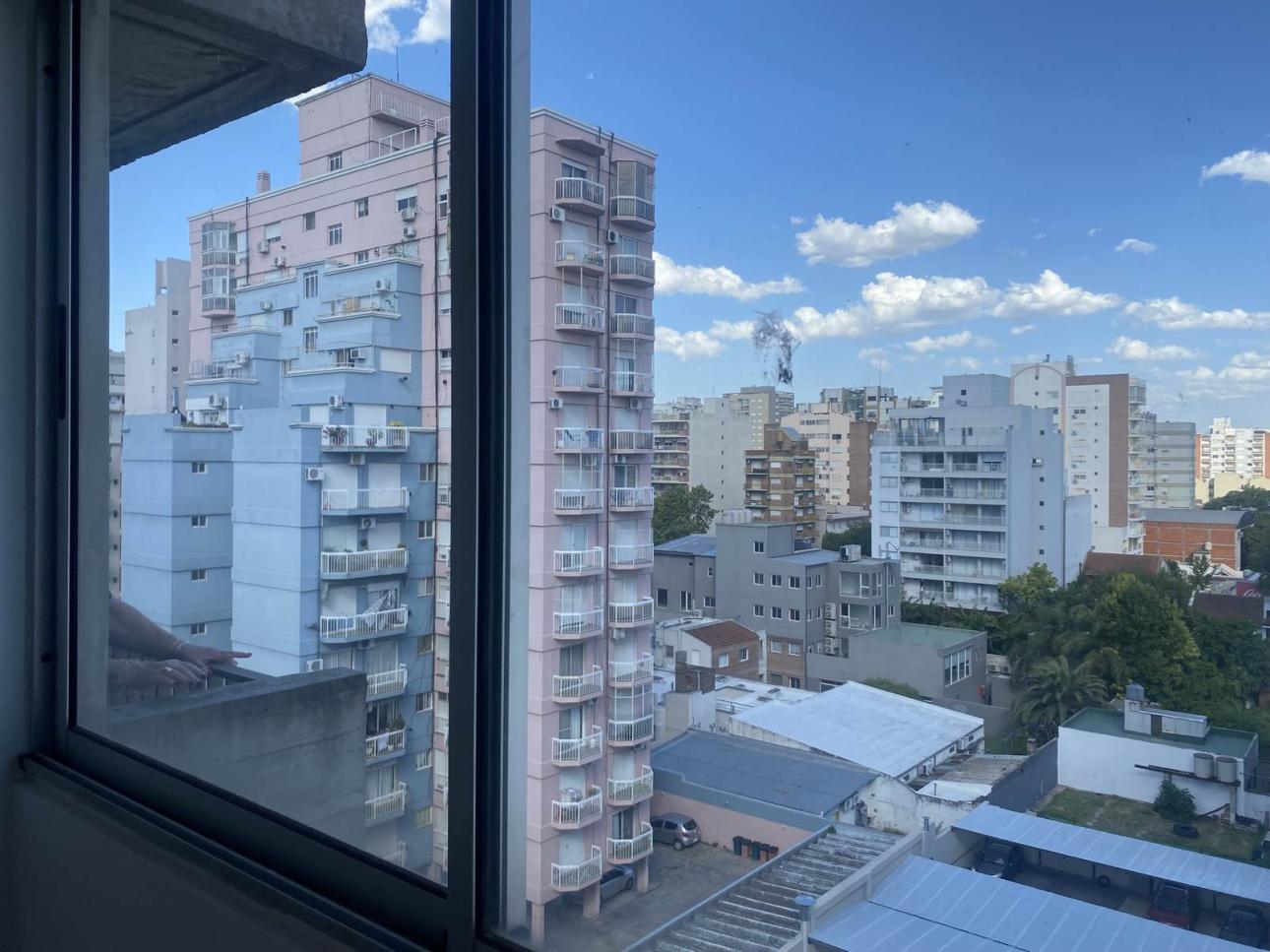 DEPARTAMENTO DOS AMBIENTES CON TERRAZA PRIVADA CON PARRILLA