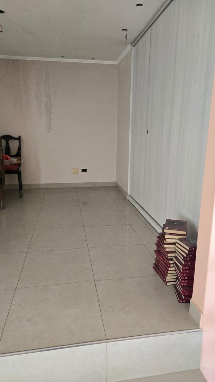 CASA REMODELADA EN PRIMER PISO 2 PLANTAS