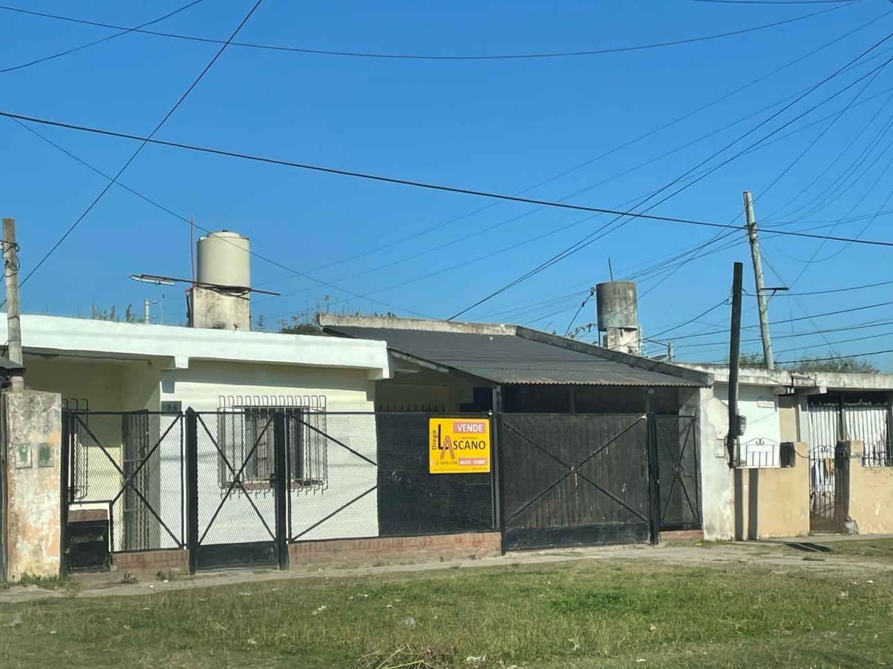 Casa en Guernica, sobre calle Peru