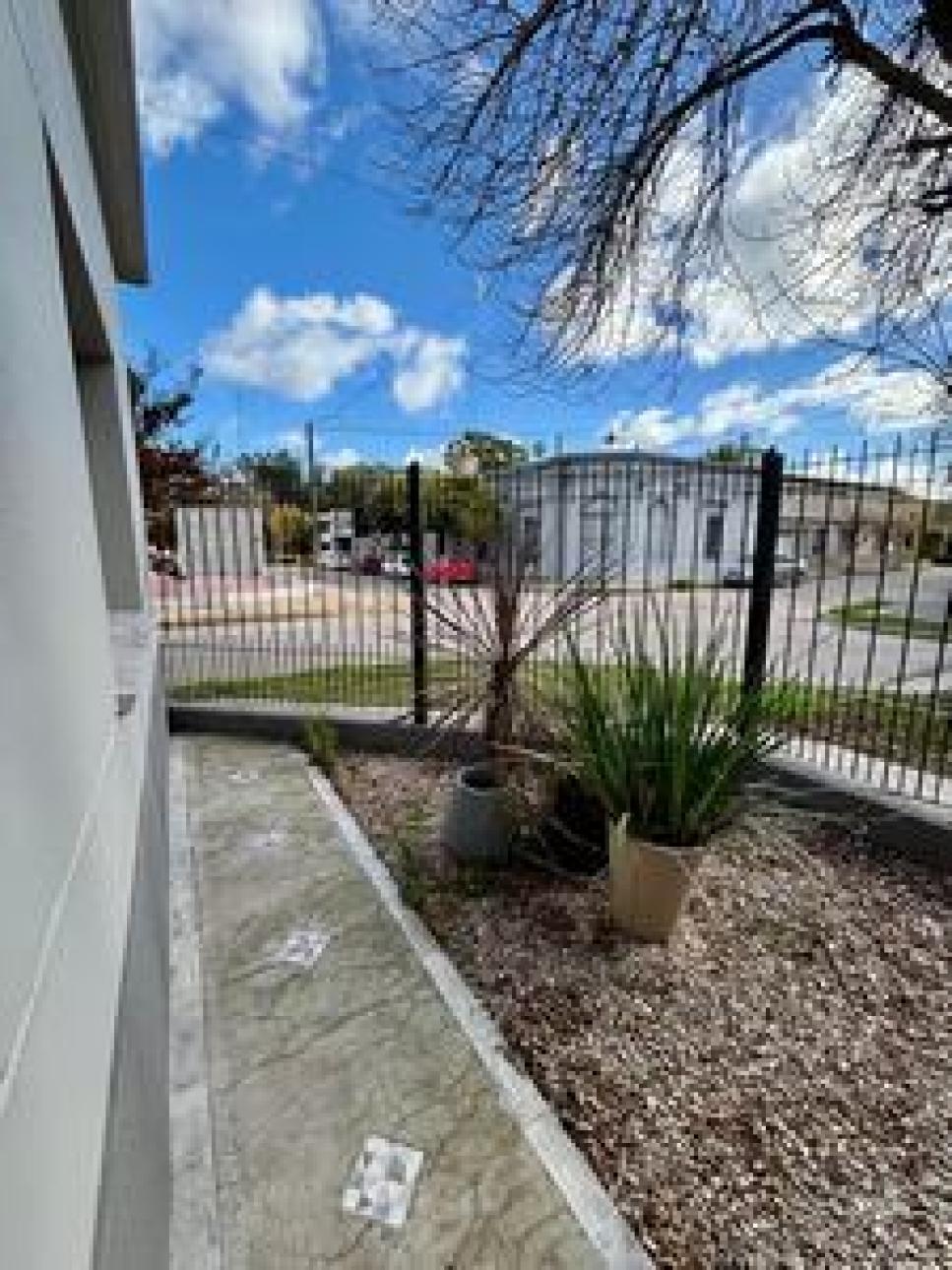 VENTA - CASA CENTRICA