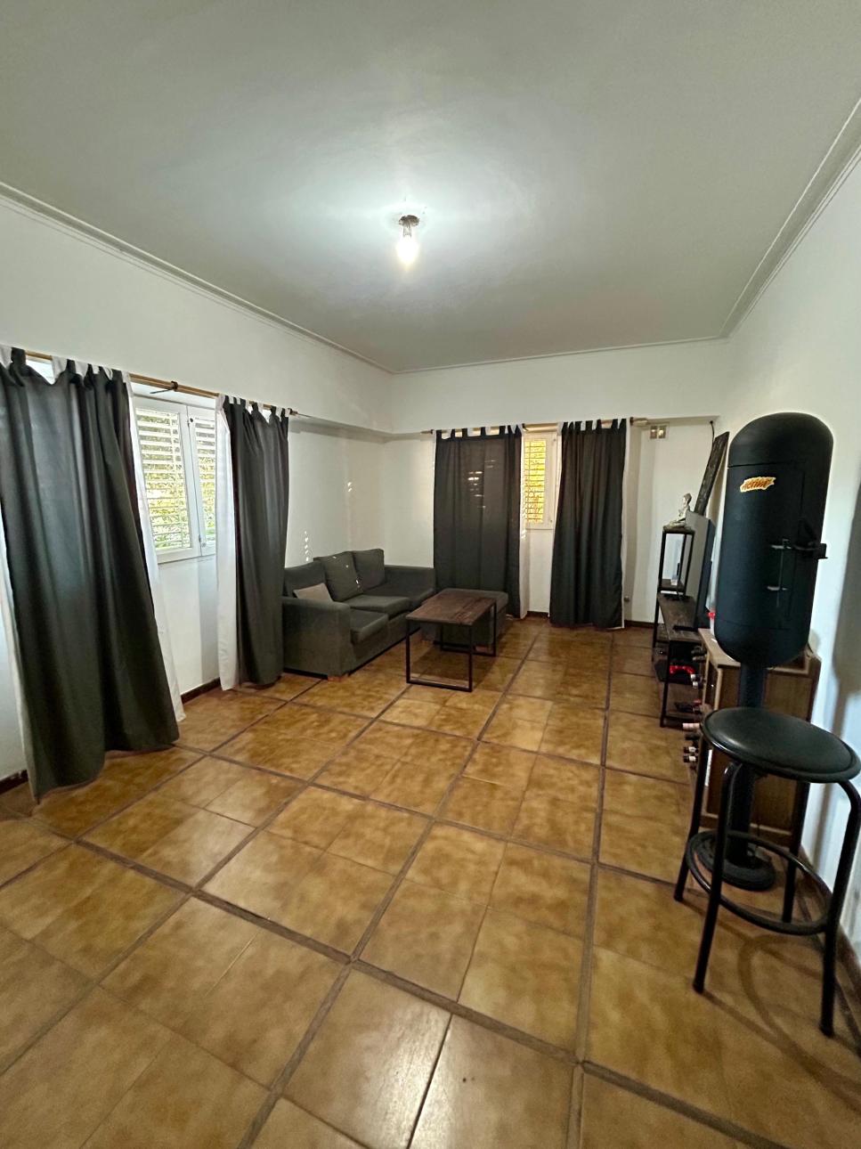 VENTA - CASA EN BARRIO VILLA JARDIN