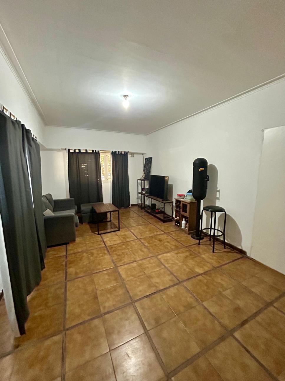 VENTA - CASA EN BARRIO VILLA JARDIN