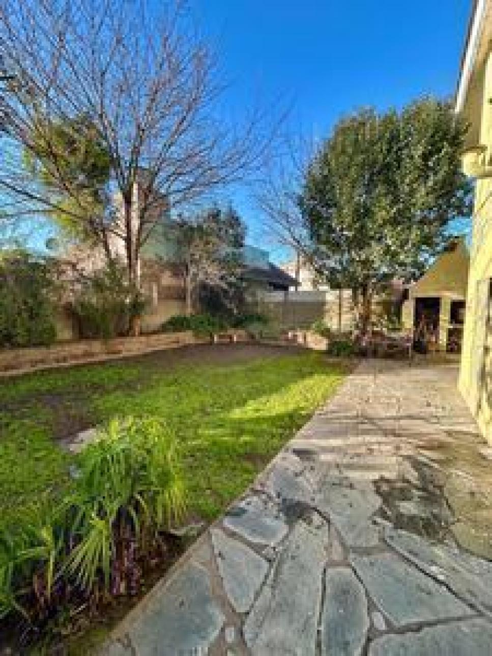 VENTA - CASA EN BARRIO VILLA JARDIN