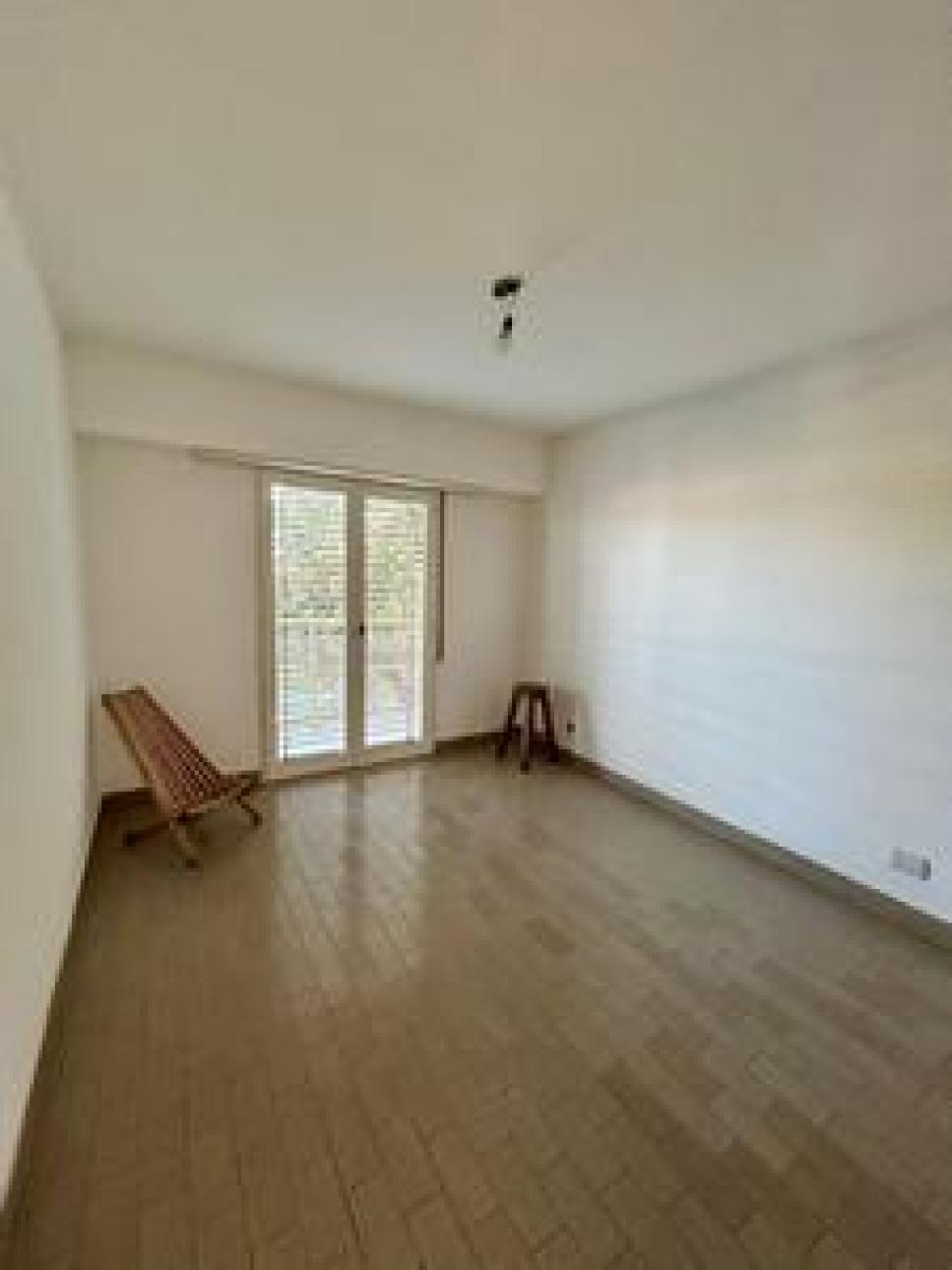 VENTA - CASA EN BARRIO VILLA JARDIN