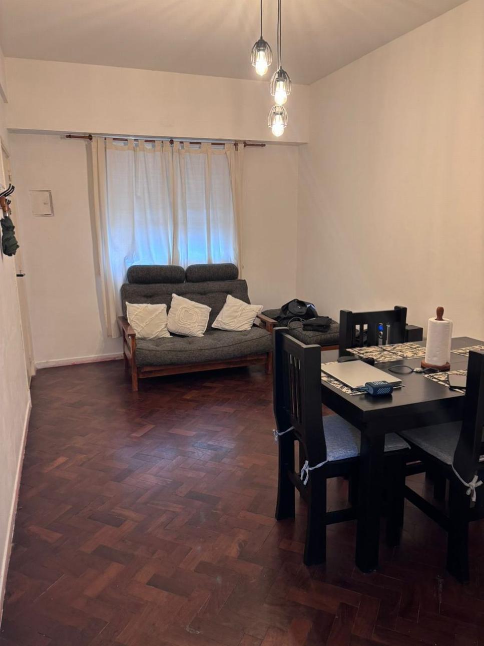 DEPARTAMENTO 3 AMB, 2 PISO POR ESCALERA