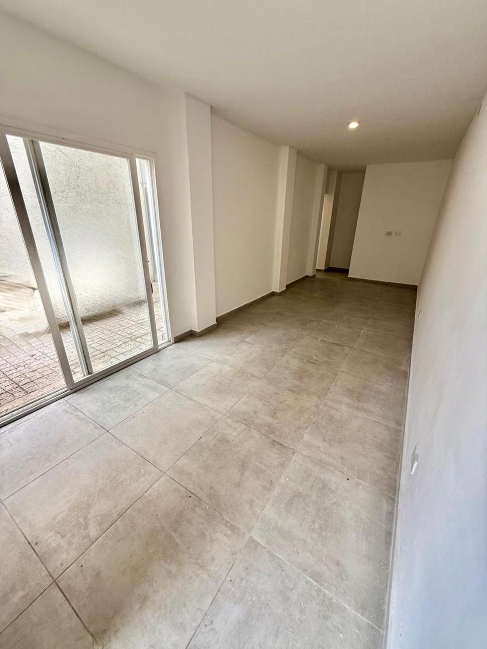 Ph en  Venta - 3 1/2 amb con garage/patio - V Ballester
