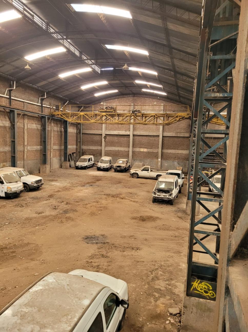 Importante Planta Industrial 1700 m2