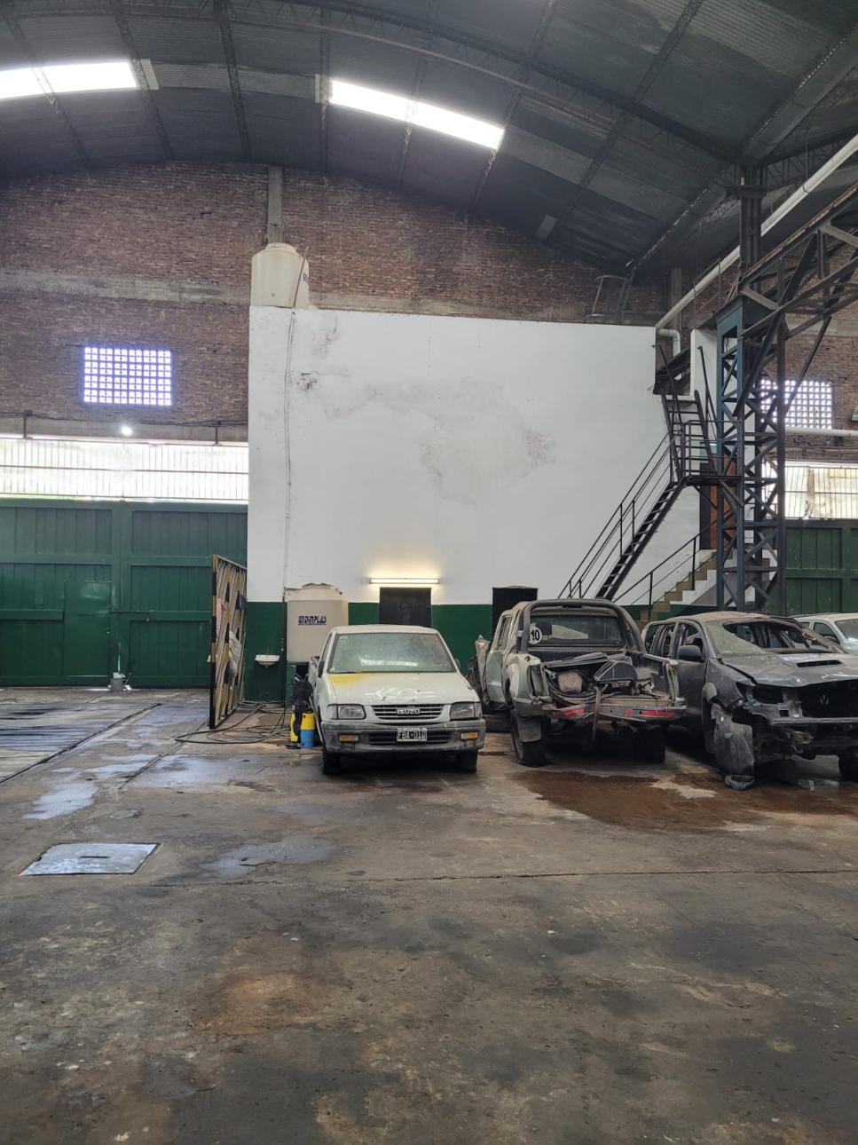 Importante Planta Industrial 1700 m2