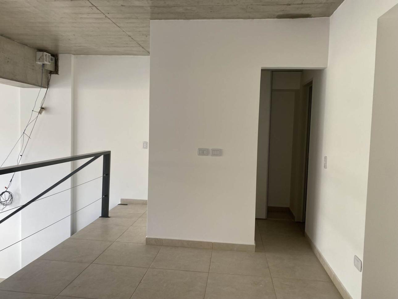 HERMOSO LOFT  CON PATIO Y COCHERA