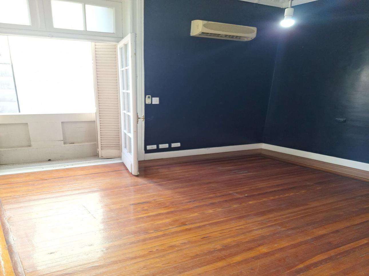 EXCELENTE  4 AMBIENTES 2 BAÑOS . APTO PROFESIONAL