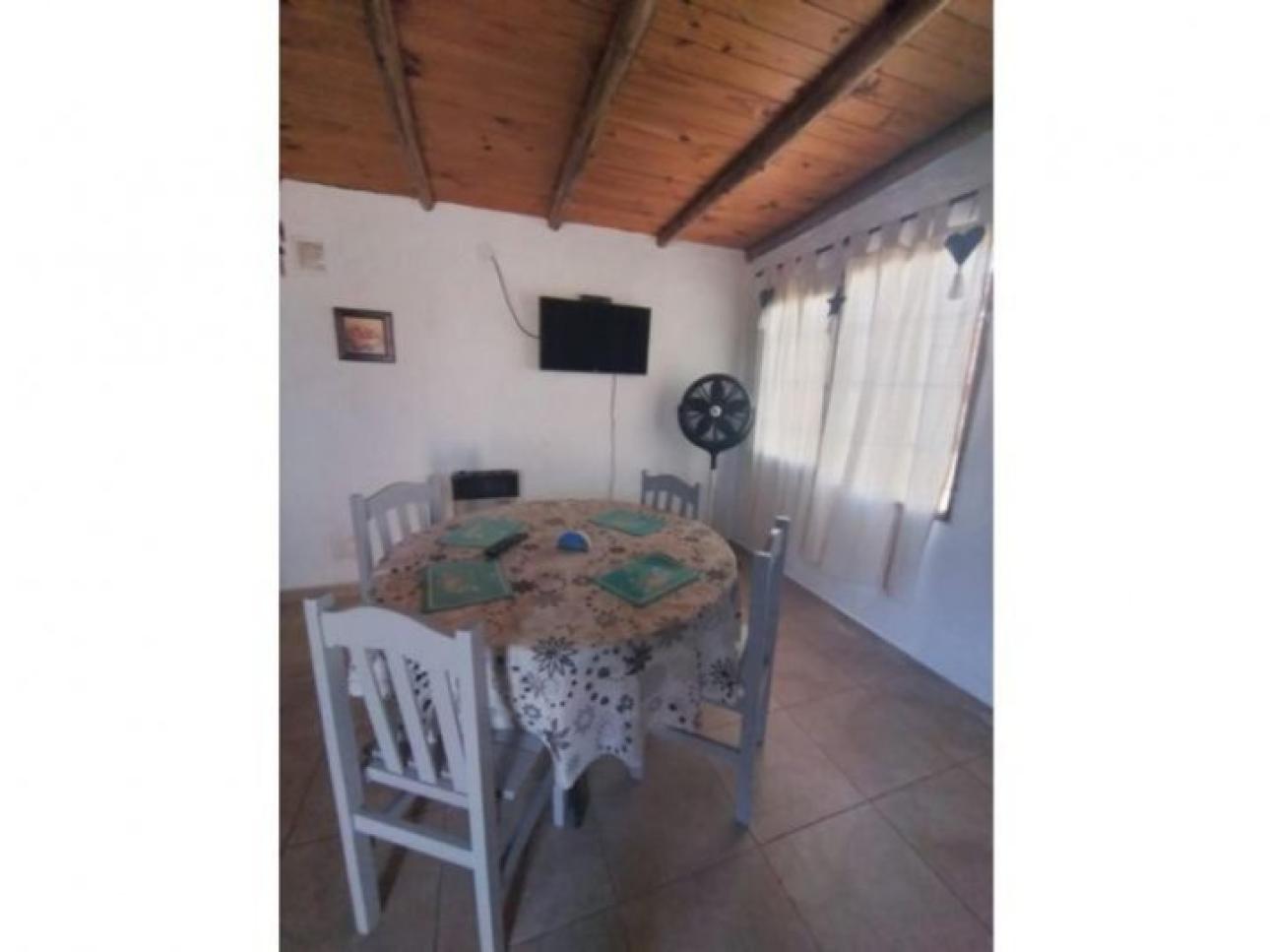 TONINAS,3 CASAS,EN BLOQUE, A 4 CUADRAS DEL MAR, OPORTUNIDAD