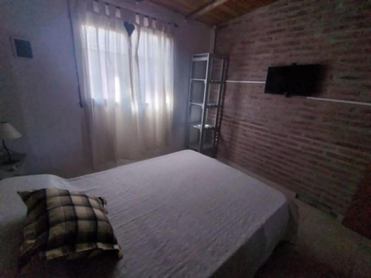 TONINAS,3 CASAS,EN BLOQUE, A 4 CUADRAS DEL MAR, OPORTUNIDAD