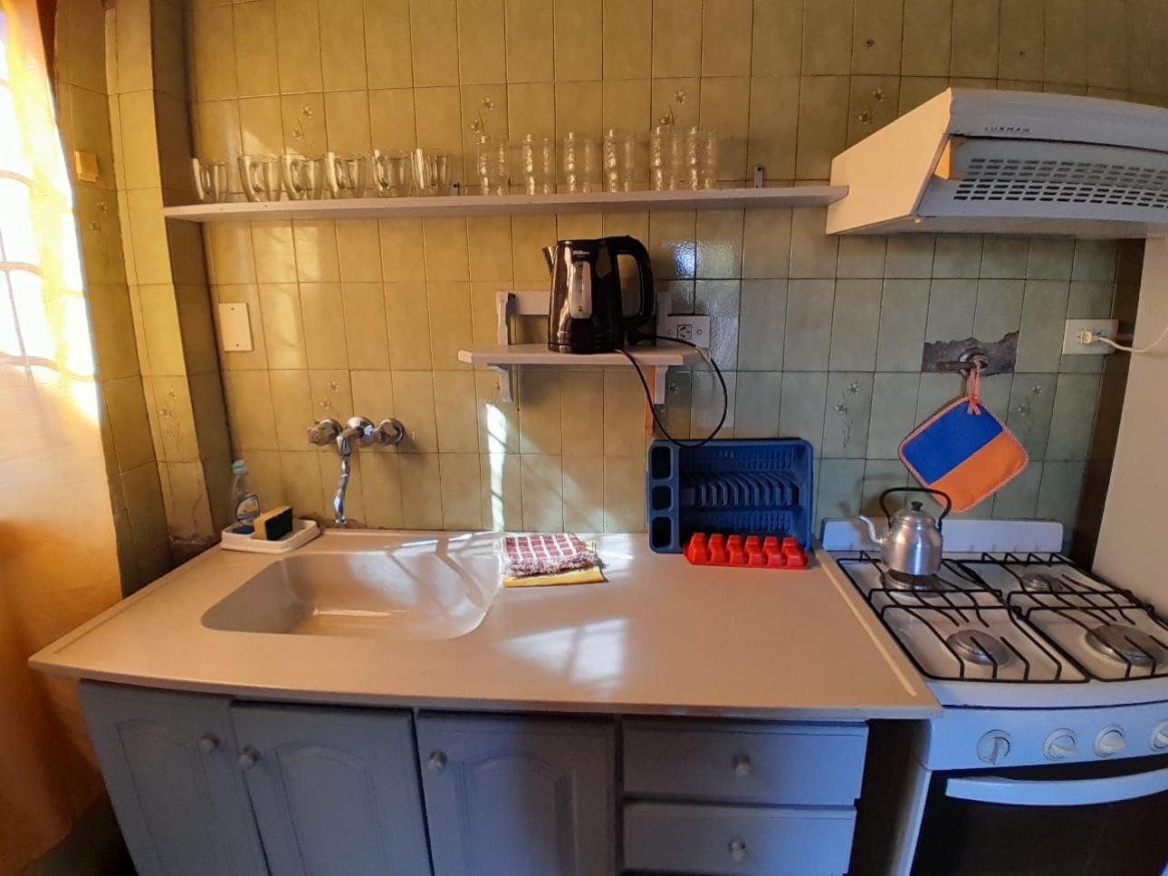 TONINAS,3 CASAS,EN BLOQUE, A 4 CUADRAS DEL MAR, OPORTUNIDAD