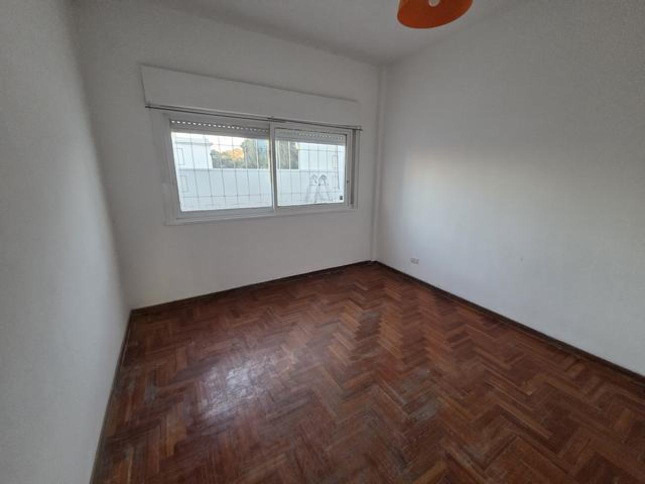 DEPARTAMENTO 3 AMB 1ER PISO CON BALCON A 300M ESTACION BOSC