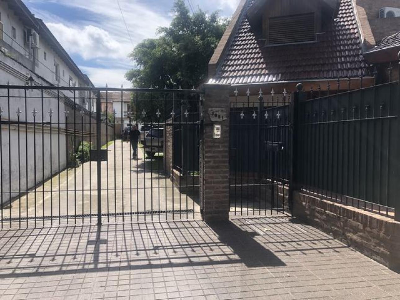 DUPLEX 3 AMBIENTES EN COMPLEJO