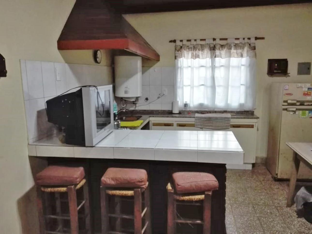 CASA QUINTA EN PILAR MAS DE 2000 METROS