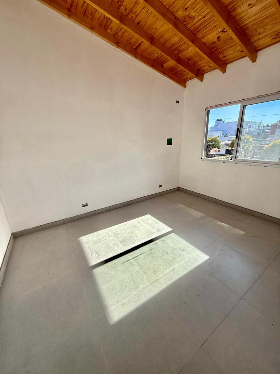 Depto en Venta  - 2amb a estrenar.  V Ballester.