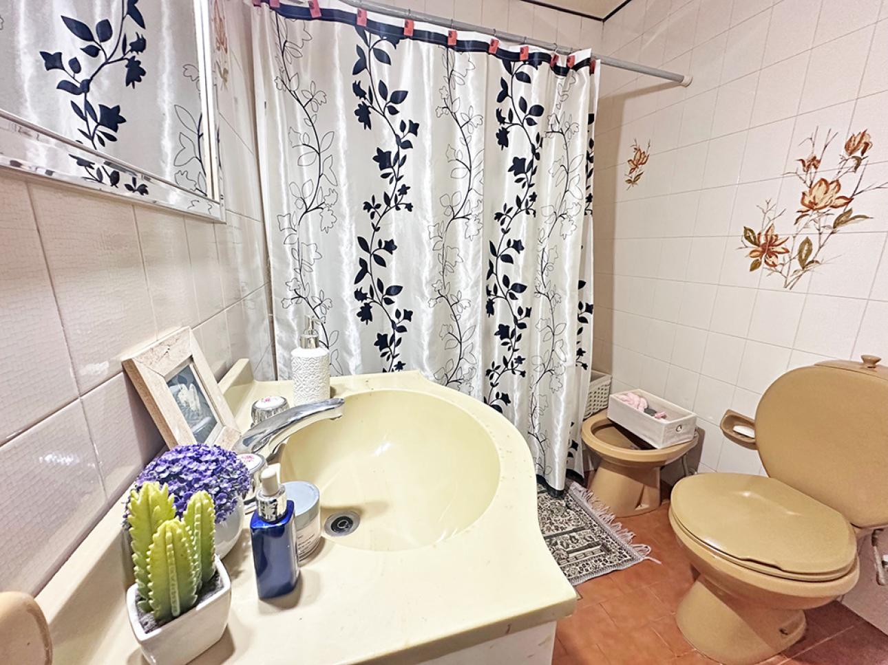 CASA EN LOTE PROPIO DE 3 AMBIENTES CON VIVIENDA A TERMINAR A