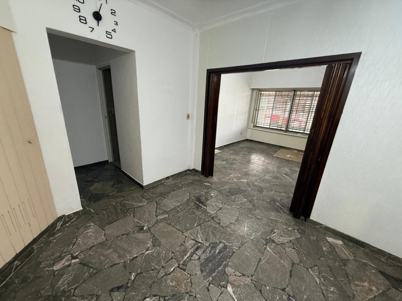 Ph en Alquiler - 3 amb con patio -  V. Ballester