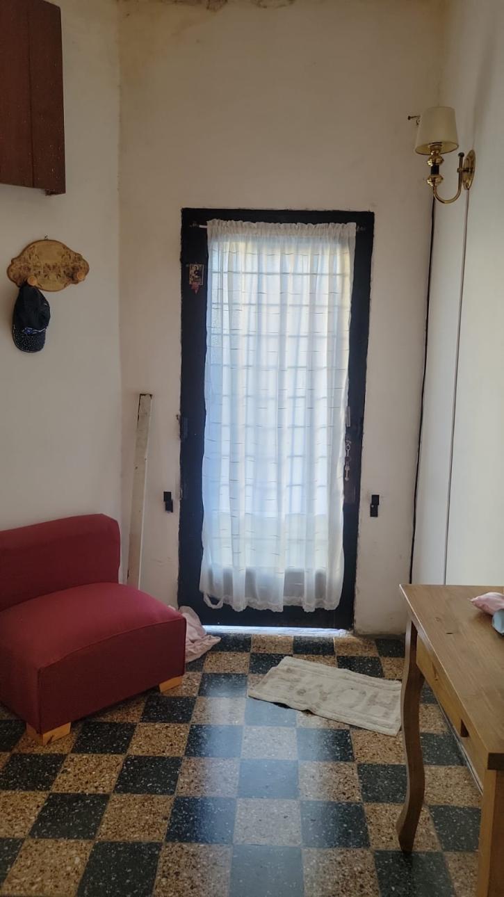 CASA DE 3  AMBIENTES ITUZAINGO SUR APTA CREDITOO