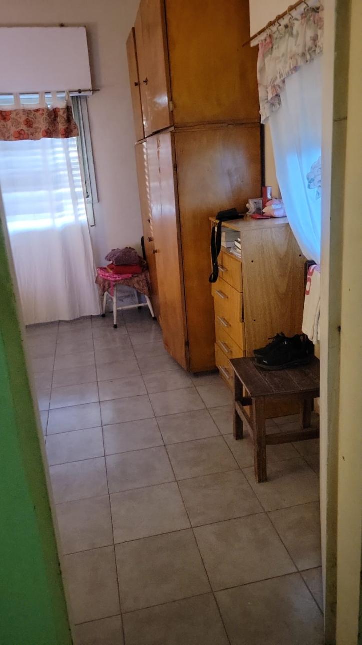 CASA DE 3  AMBIENTES ITUZAINGO SUR APTA CREDITOO