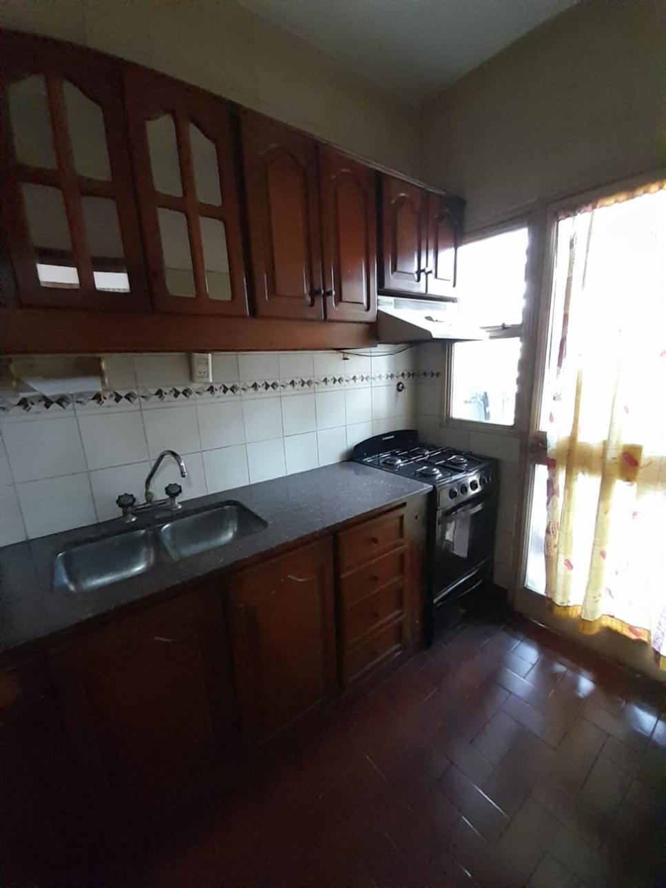 Venta departamento 3amb con cochera San Martín