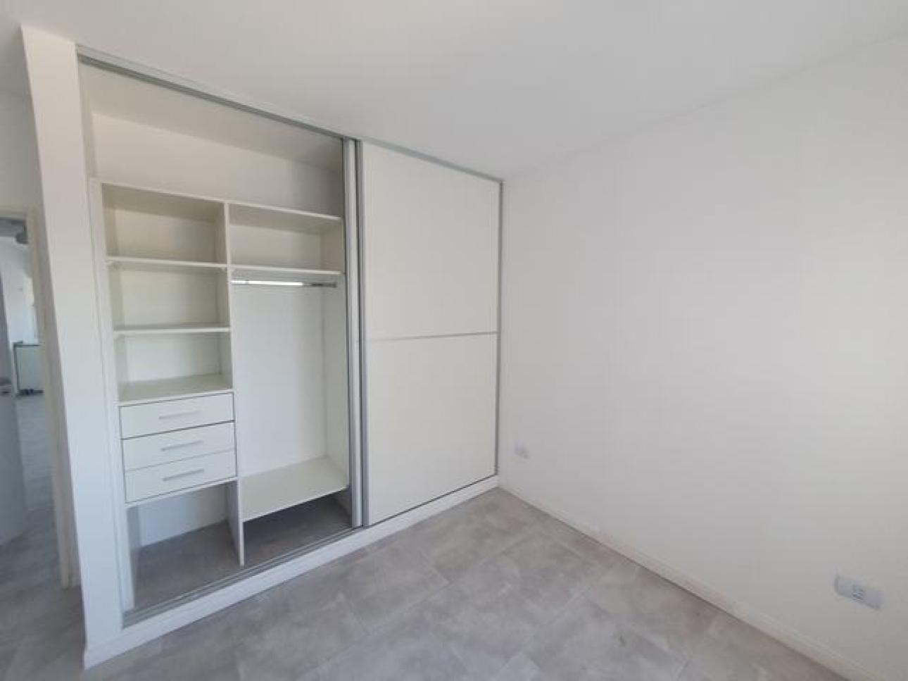 DEPARTAMENTO 2 AMB C/COCHERA MARTIN CORONADO