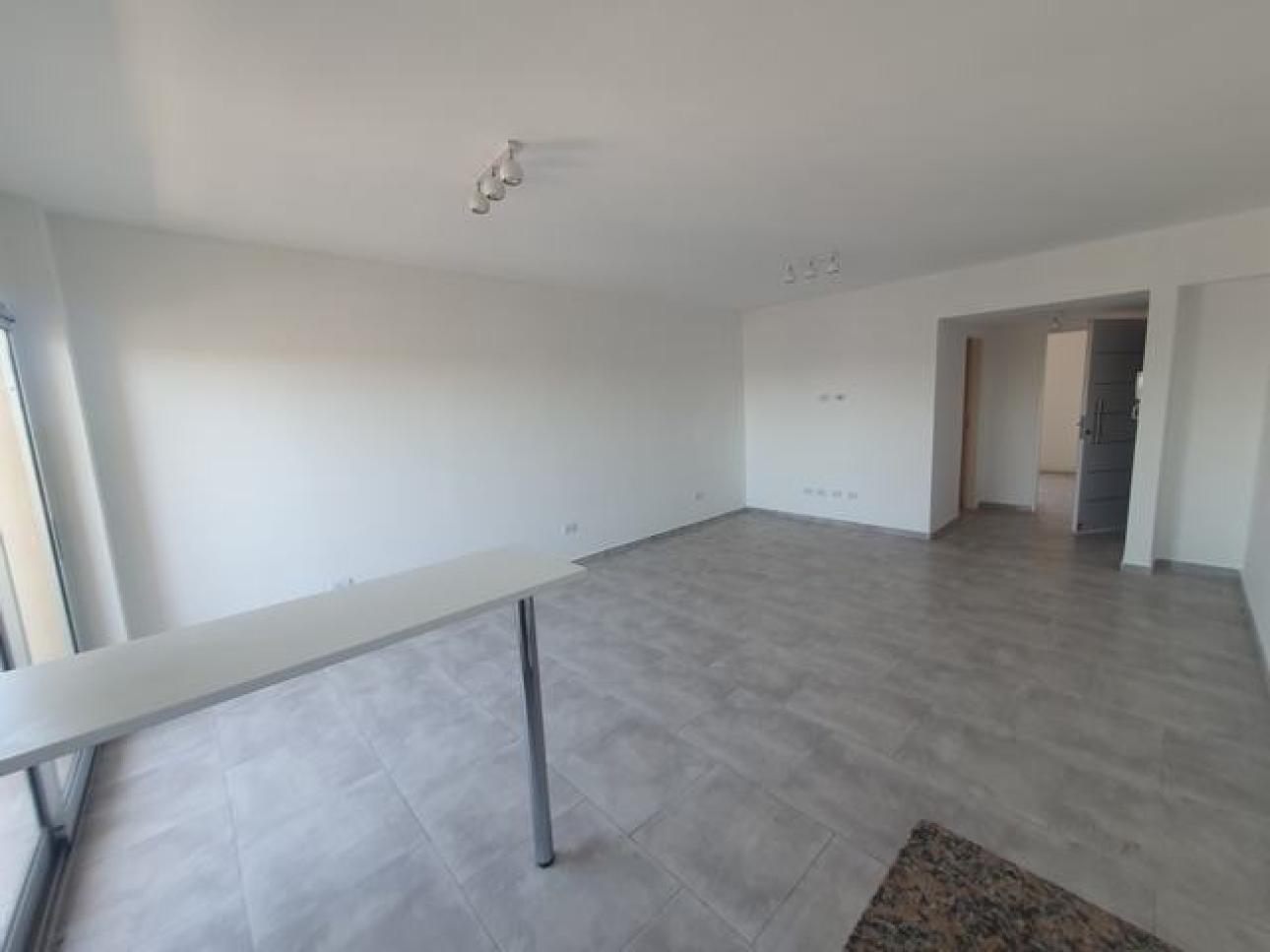 DEPARTAMENTO 2 AMB C/COCHERA MARTIN CORONADO