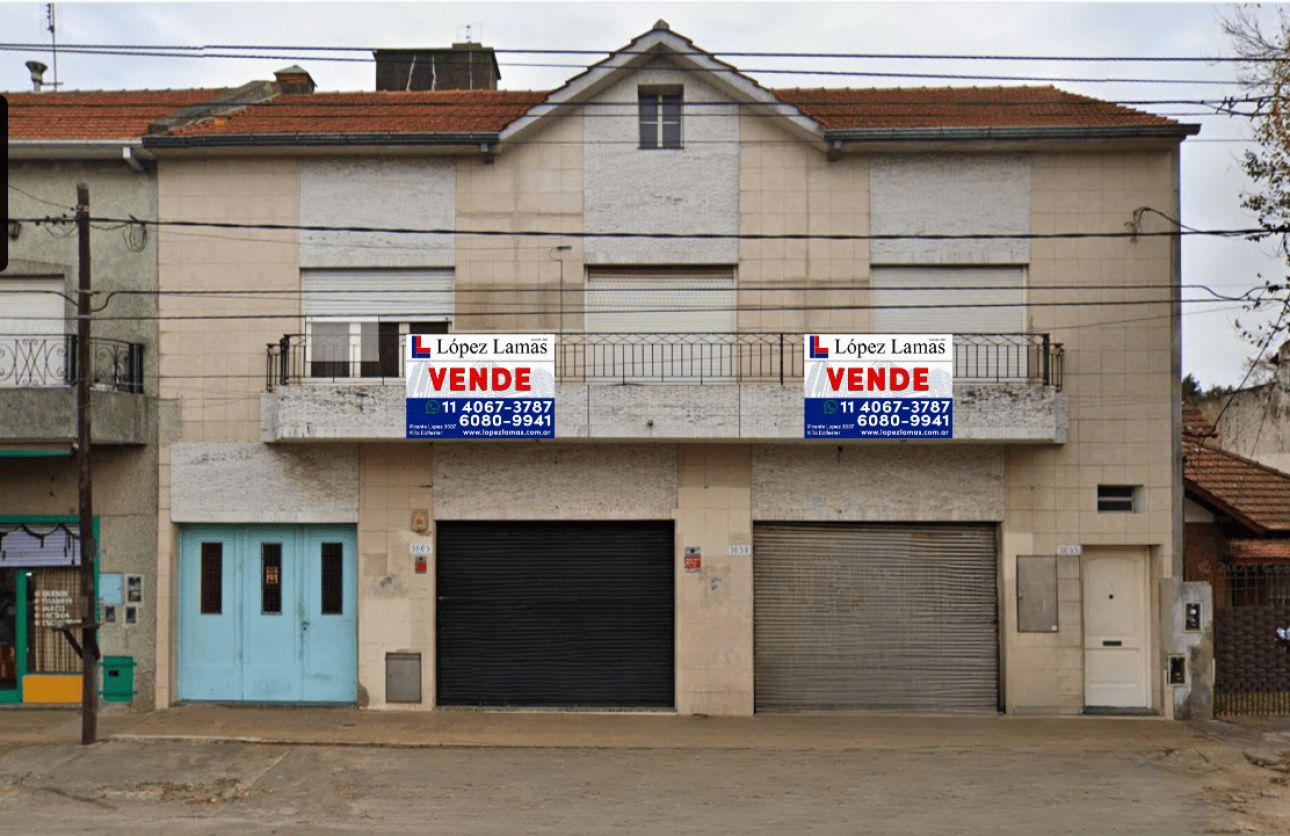 Casa de 4 ambientes con terraza y balcón en José León Suárez
