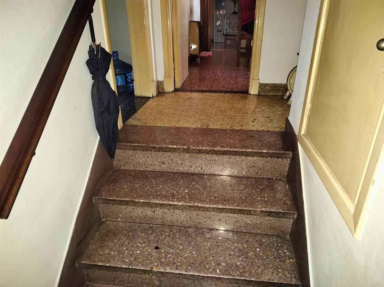 Casa de 4 ambientes con terraza y balcón en José León Suárez