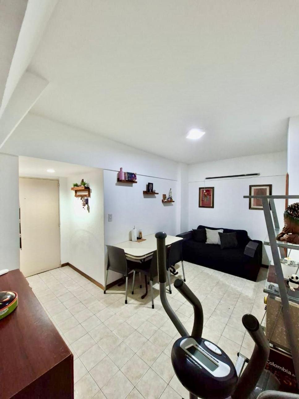 Depto en venta - 3 amb con balcón -  CABA