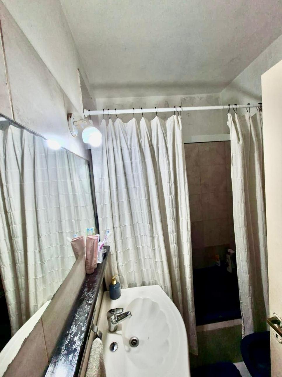 Depto en venta - 3 amb con balcón -  CABA