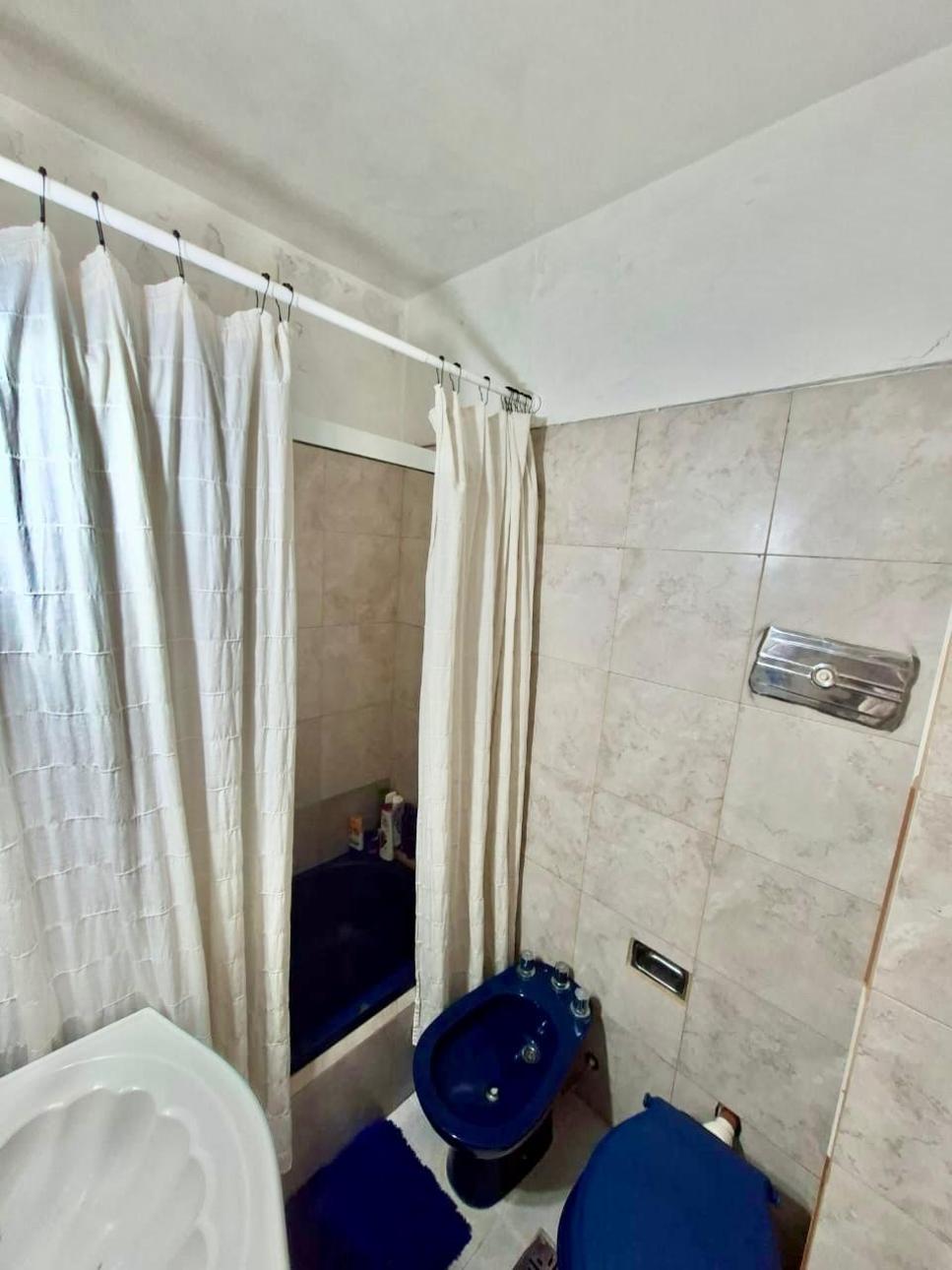 Depto en venta - 3 amb con balcón -  CABA
