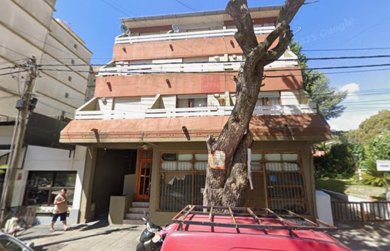Monoambiente con entrepiso en San Bernardo