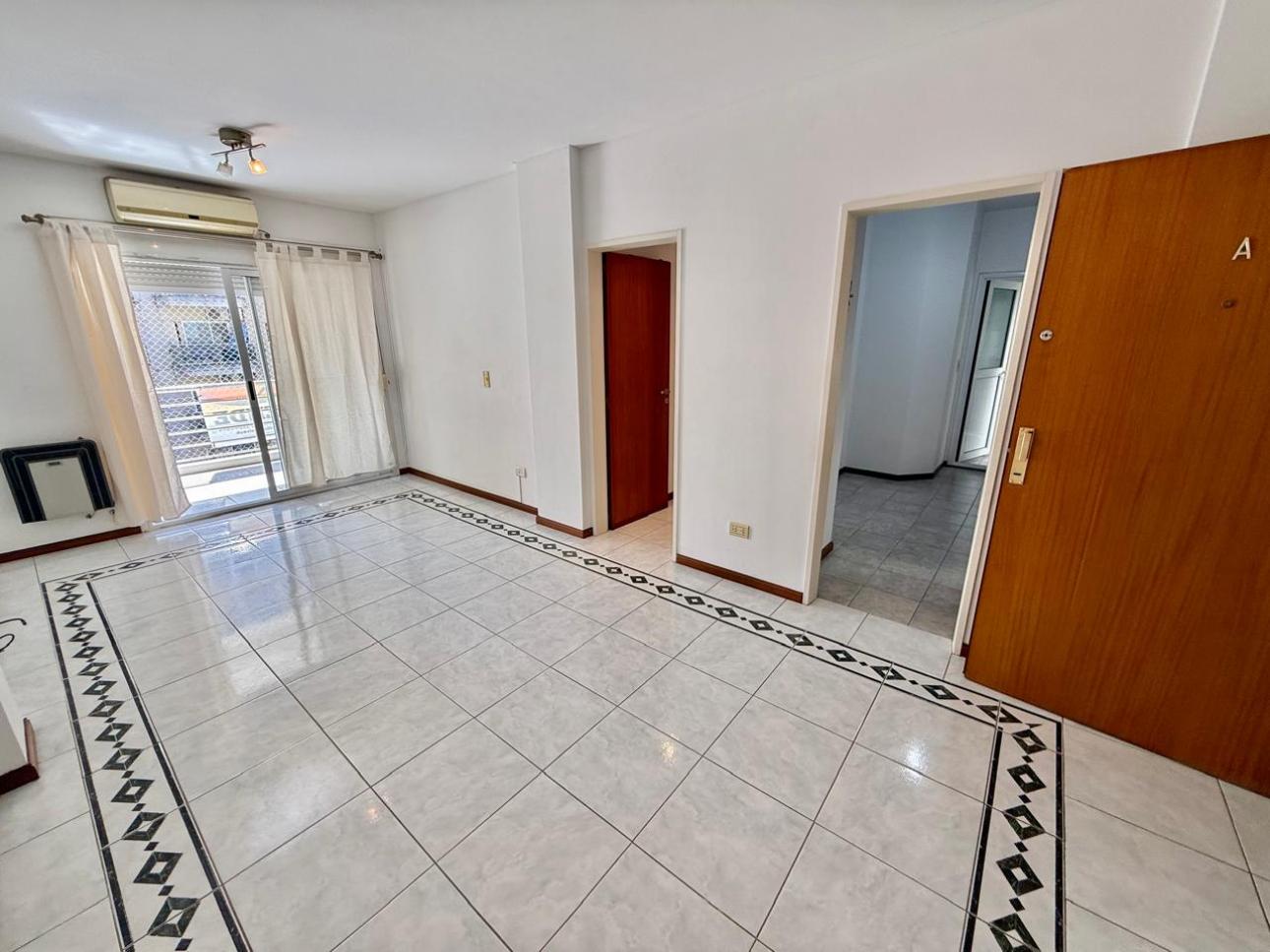 Depto. Venta  - 3 amb. con cochera-Villa Ballester