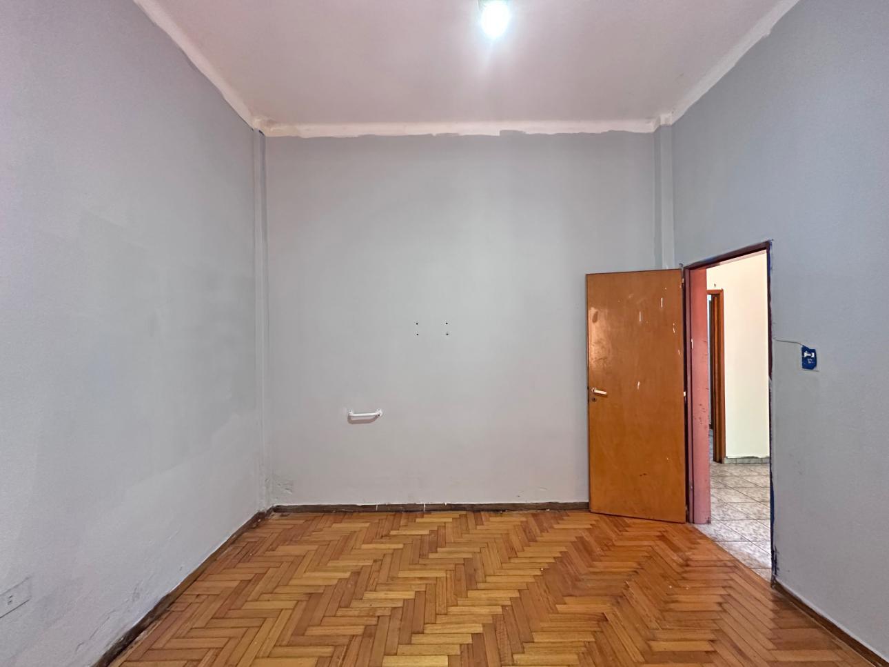 CASA LOTE PROPIO EN 2 PLANTAS MULTIFAMILIAR