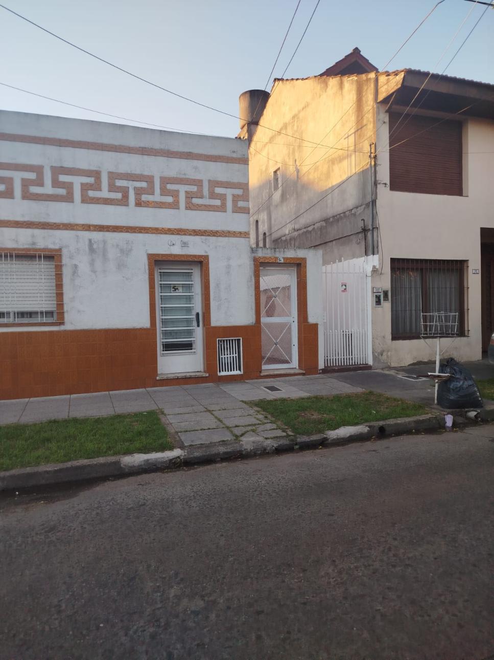 Ph en Venta - 2 amb con patio y terraza.  V Ballester